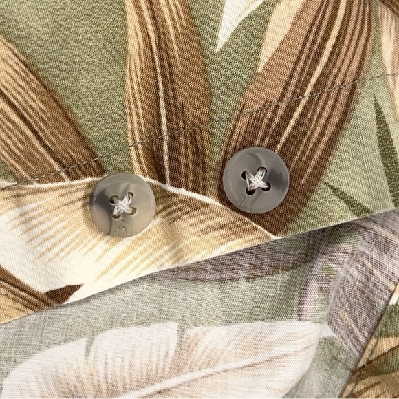 Vintage Medium Pierre Cardin Hawaiian Short Beige Olive Tropical Print Mens - Picture 14 of 14